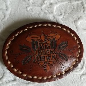 Leather unbranded belt buckle
